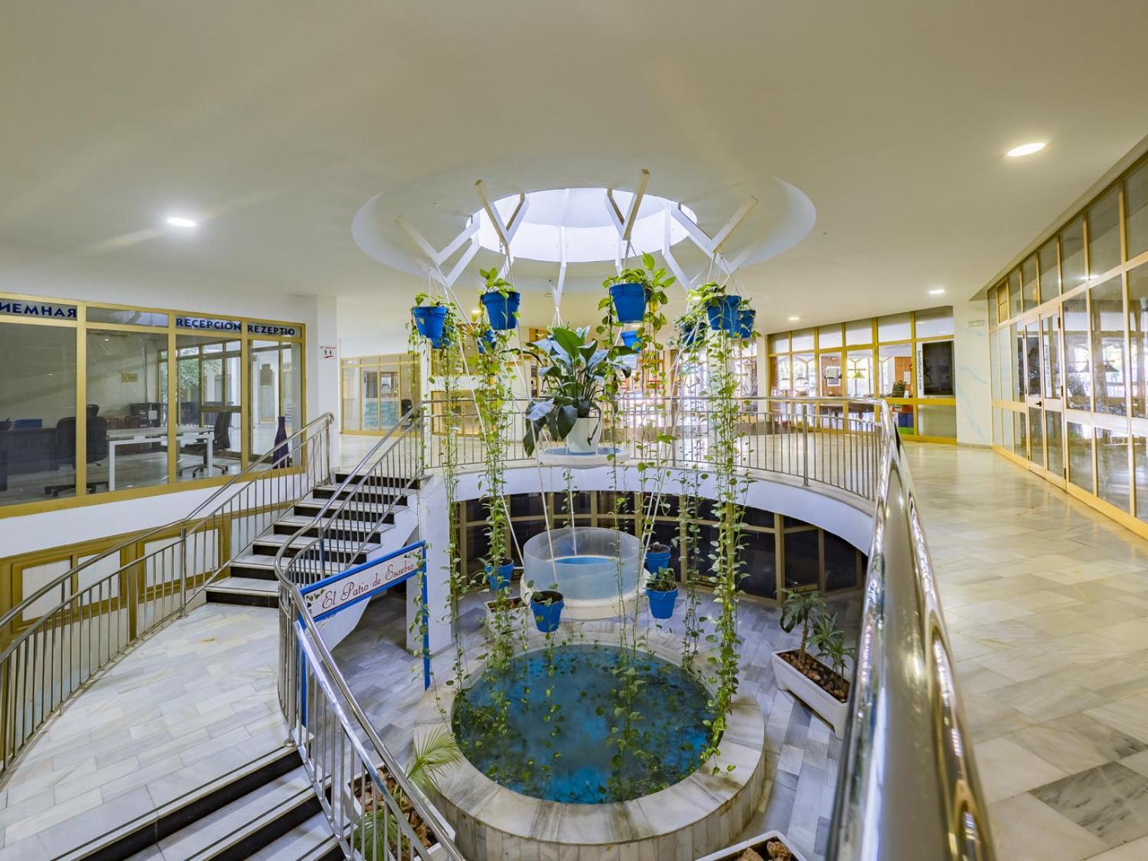 Apartamento Cubo's Benalbeach Sea View & Terrace